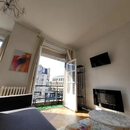 Ideal 6 Pers Gare Flandres * リール
