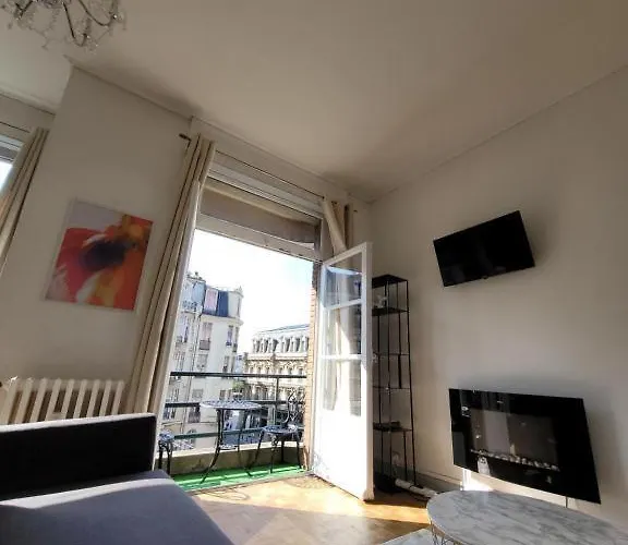 Ideal 6 Pers Gare Flandres * リール