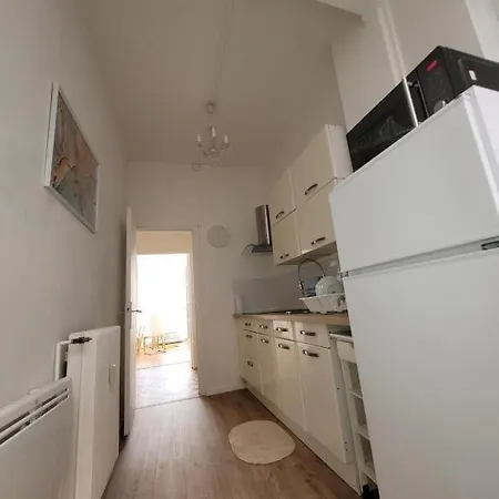 Ideal 6 Pers Gare Flandres